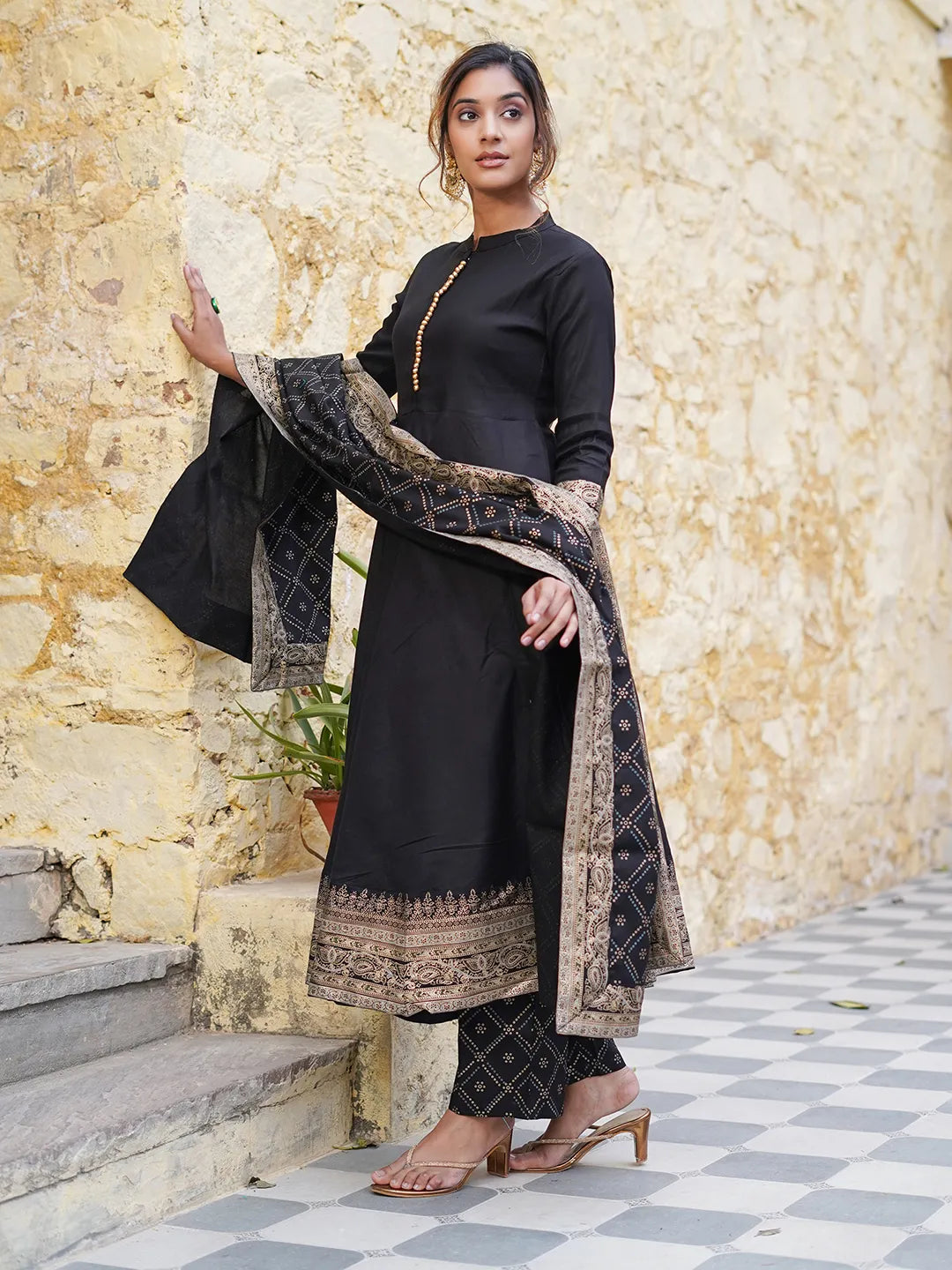 Black Mandarin Collar Ethnic Motifs Printed Regular Kurta with Trousers & With Dupatta Set