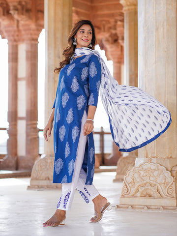 Jaitpuriya Women Blue Paisley Straight Kurta trousers and Dupatta Set