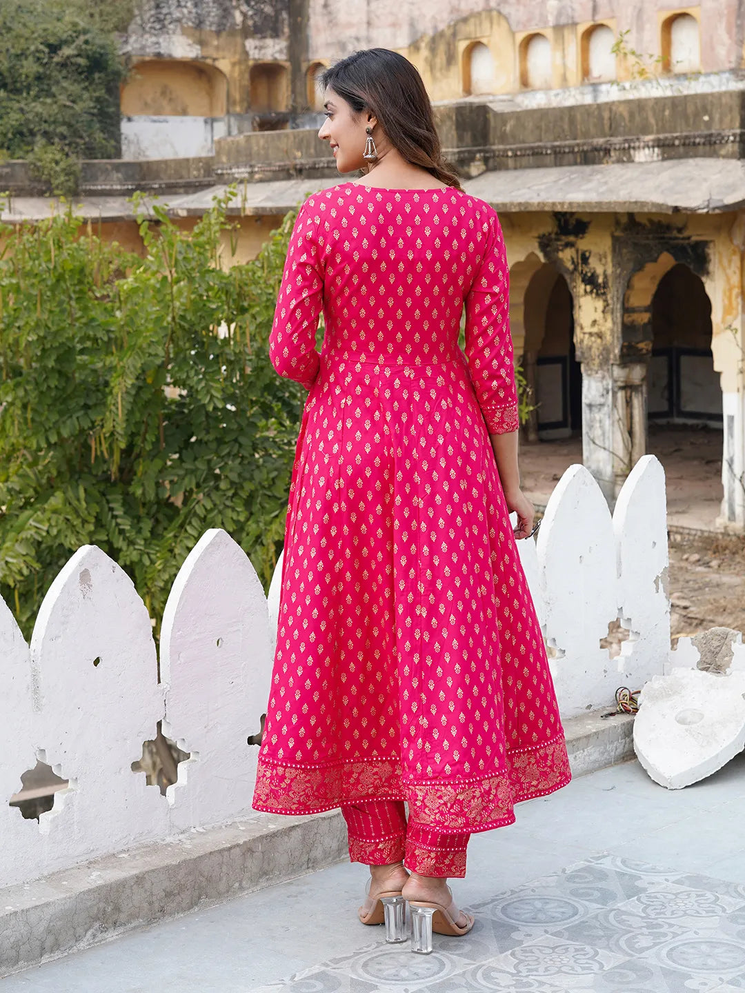 Jaitpuriya Women Red Printed Anarkali Kurta Pant and Dupatta Set