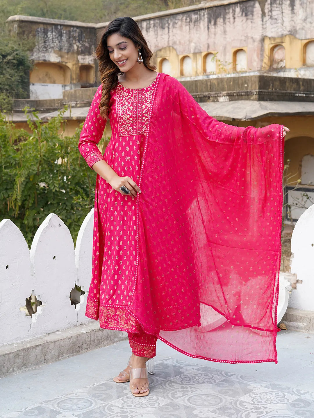 Jaitpuriya Women Red Printed Anarkali Kurta Pant and Dupatta Set