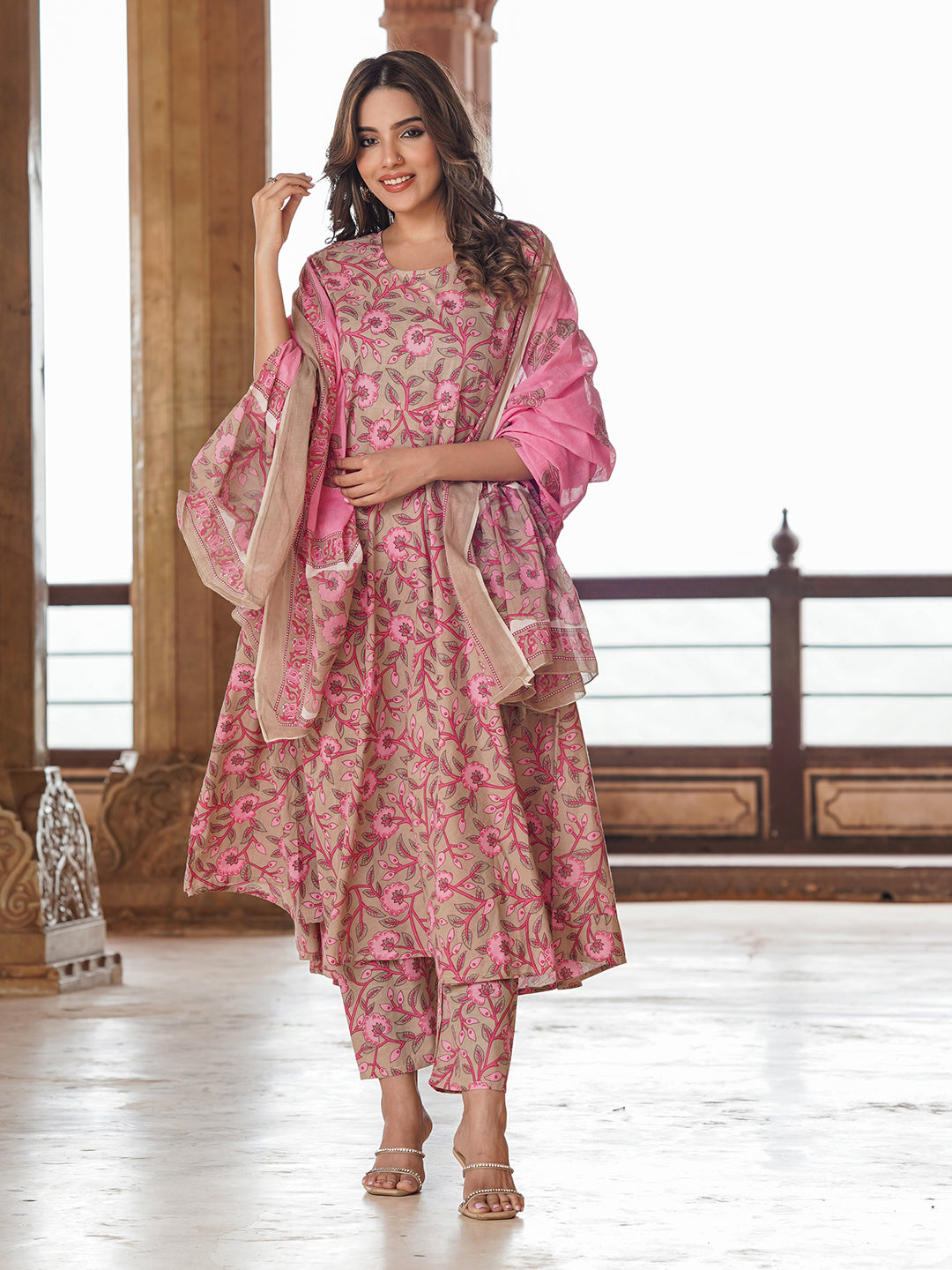 Jaitpuriya Women Cream Floral Anarkali Kurta Pant and Dupatta Set