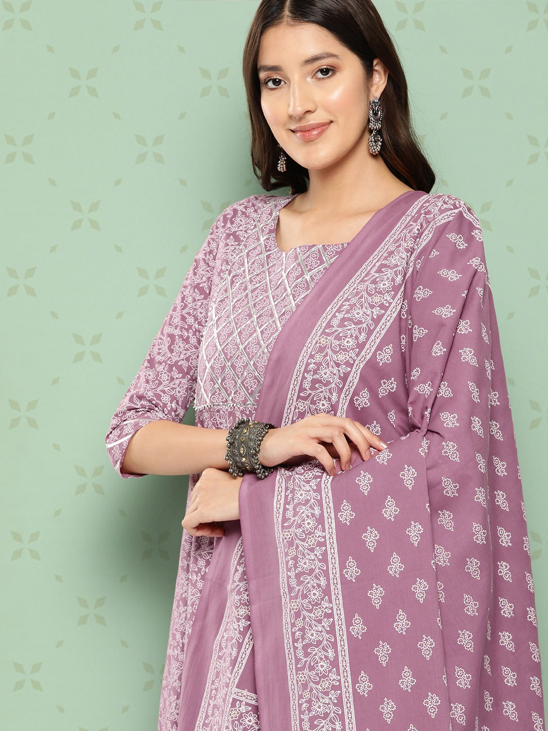 Jaitpuriya Women Mauve Floral Anarkali Kurta Pant and Dupatta Set