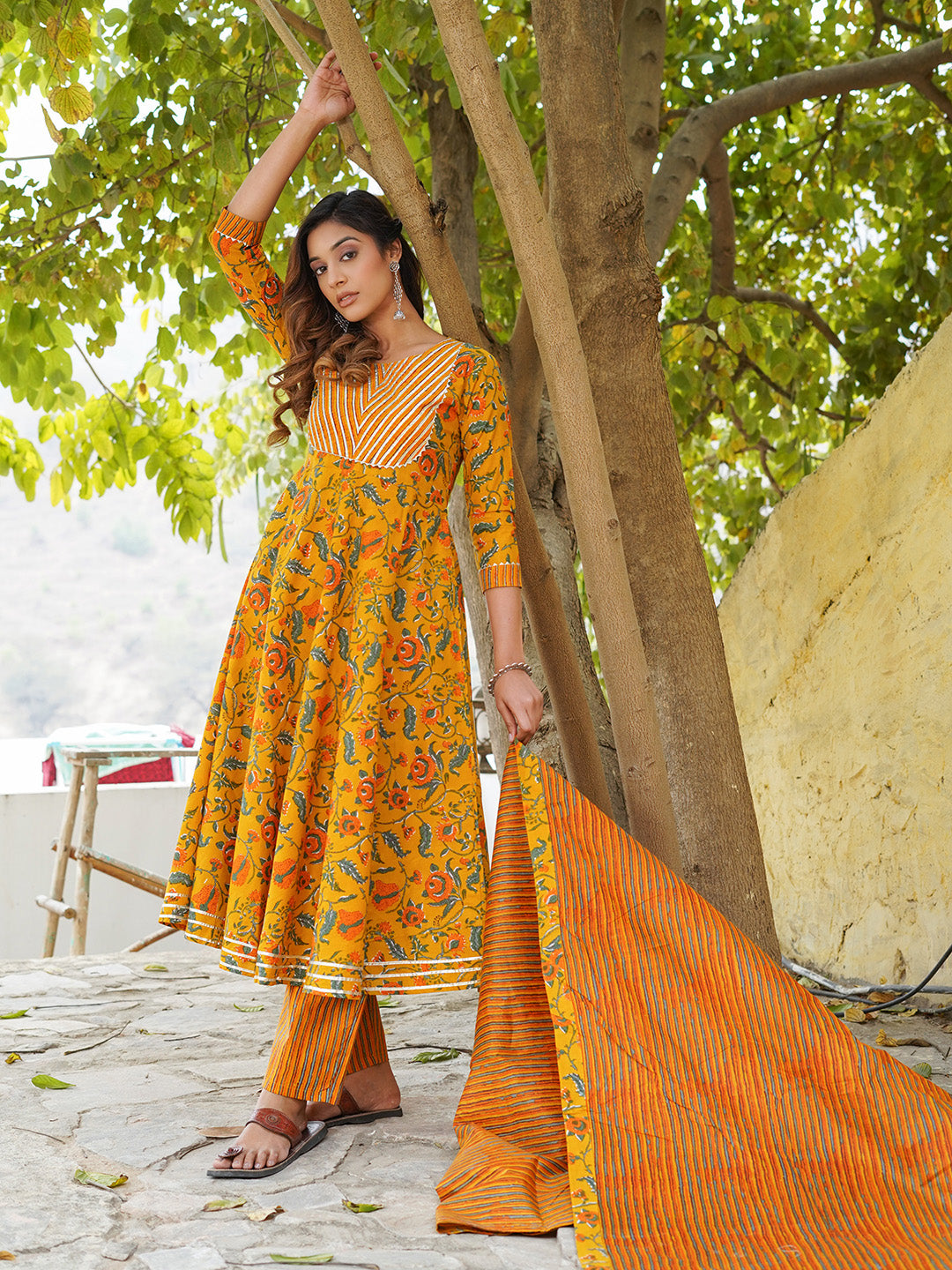 Jaitpuriya Floral Printed Gotta Patti Pure Cotton Kurta with Trousers & Dupatta