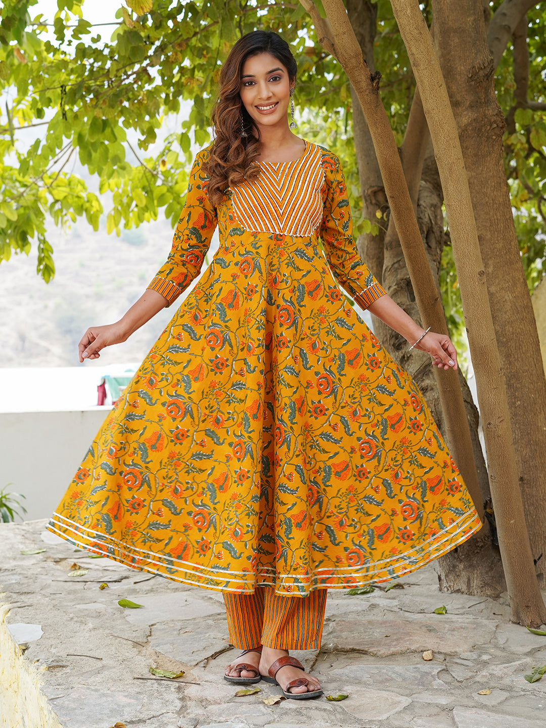 Jaitpuriya Floral Printed Gotta Patti Pure Cotton Kurta with Trousers & Dupatta
