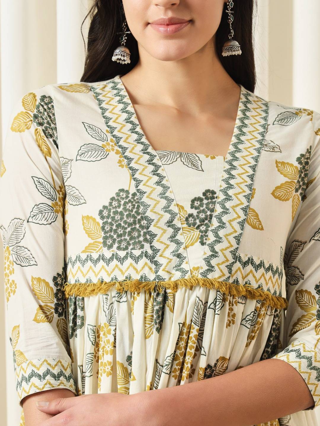 JAITPURIYA FASHION Floral Printed Empire Pure Cotton Flared Anarkali Kurta With Trousers & Dupatta Set