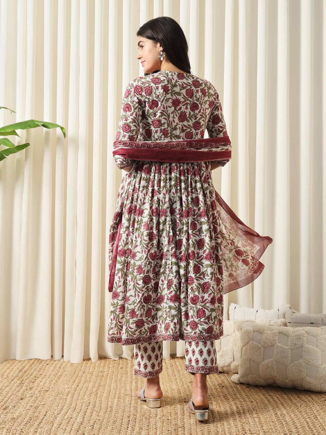 Red, white and green printed kurta with trousers with dupatta