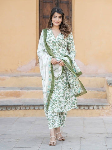 Jaitpuriya Women Green And White Angrakha Kurta Pant Dupatta Set