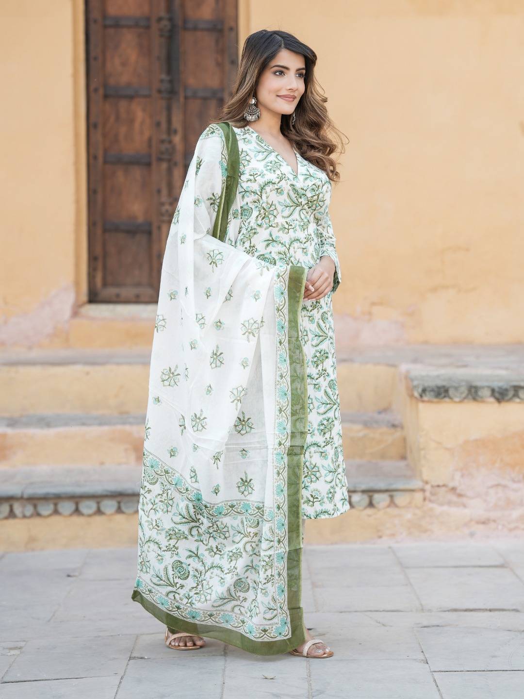 Jaitpuriya Women Green And White Angrakha Kurta Pant Dupatta Set