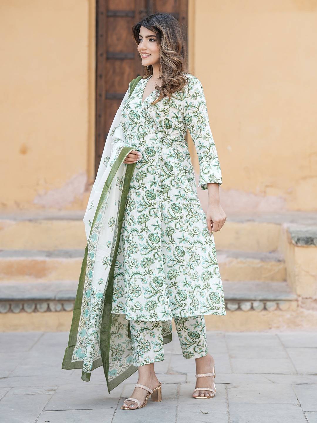 Jaitpuriya Women Green And White Angrakha Kurta Pant Dupatta Set