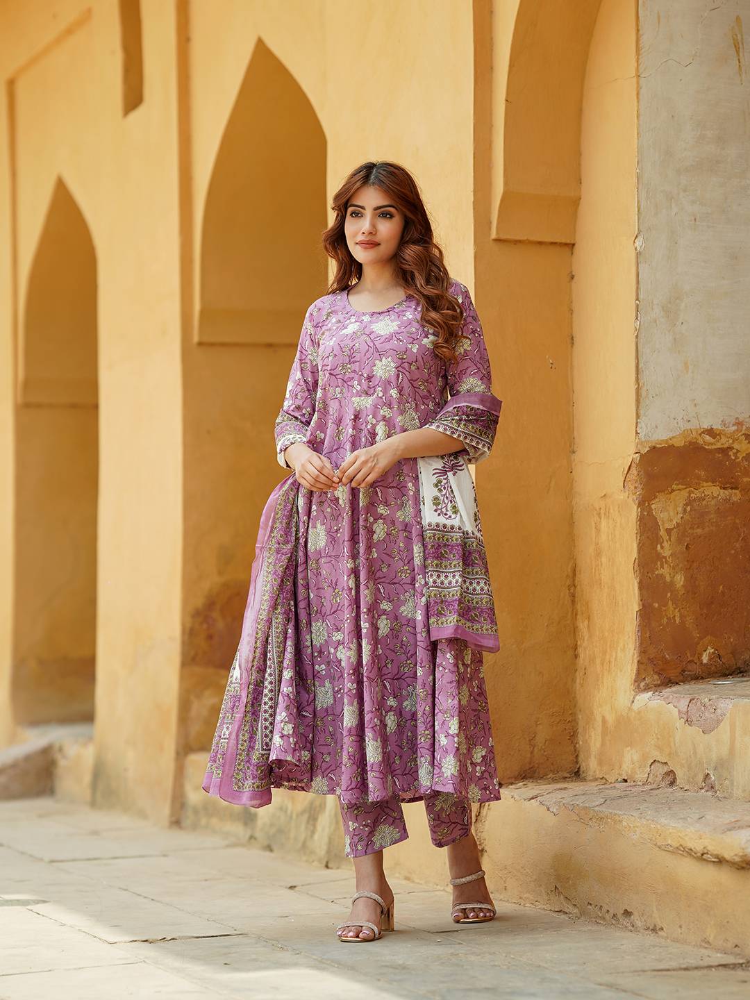 Jaitpuriya Women Mauve Floral Anarkali Kurta Pant Dupatta Set