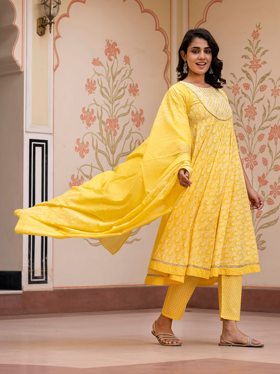 Jaitpuriya Women Yellow Embroidered Anarkali Kurta Bottom And Dupatta