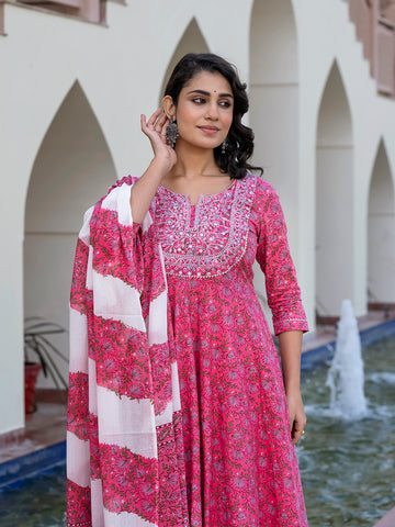 Jaitpuriya Women Pink Chikankari Anarkali Kurta Bottom And Dupatta