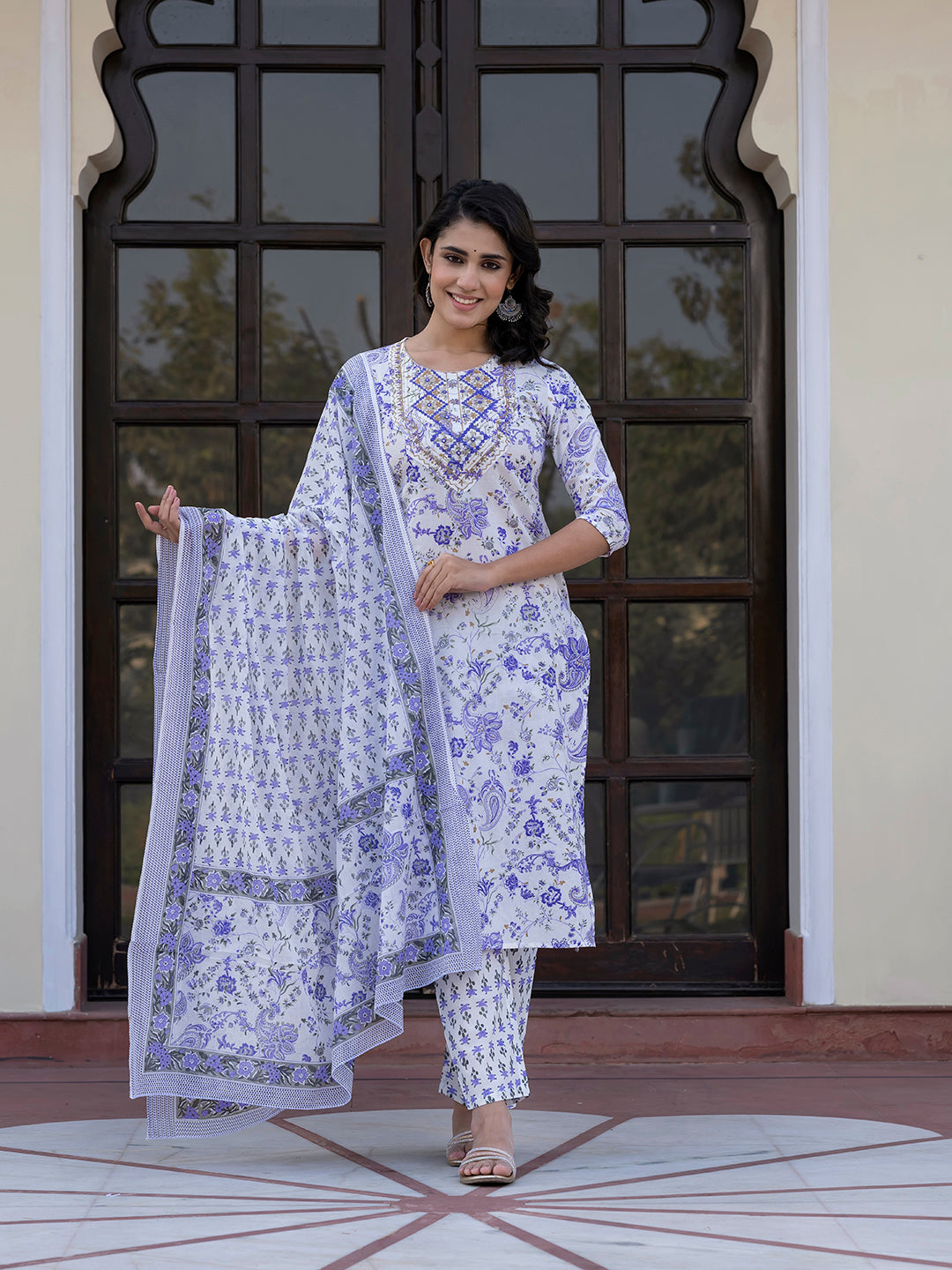 Jaitpuriya Women Blue And White Zari Work Straight Kurta Bottom And Dupatta