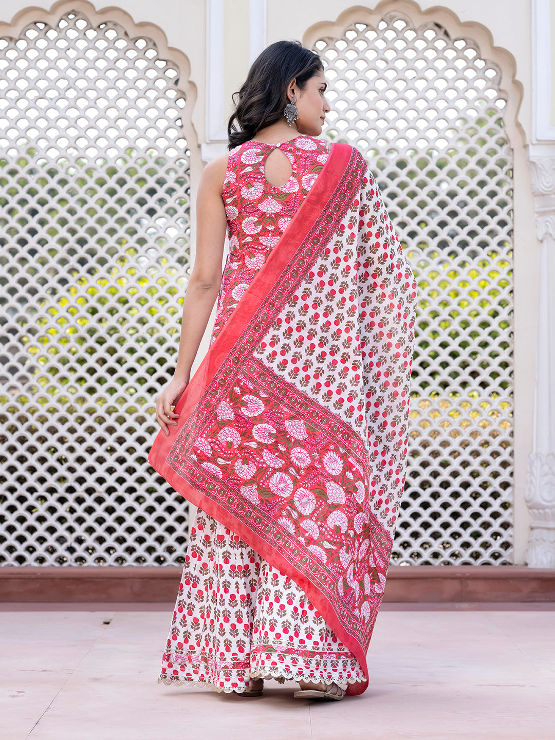Jaitpuriya Women Pink Floral Print Anarkali Kurta Bottom And Dupatta
