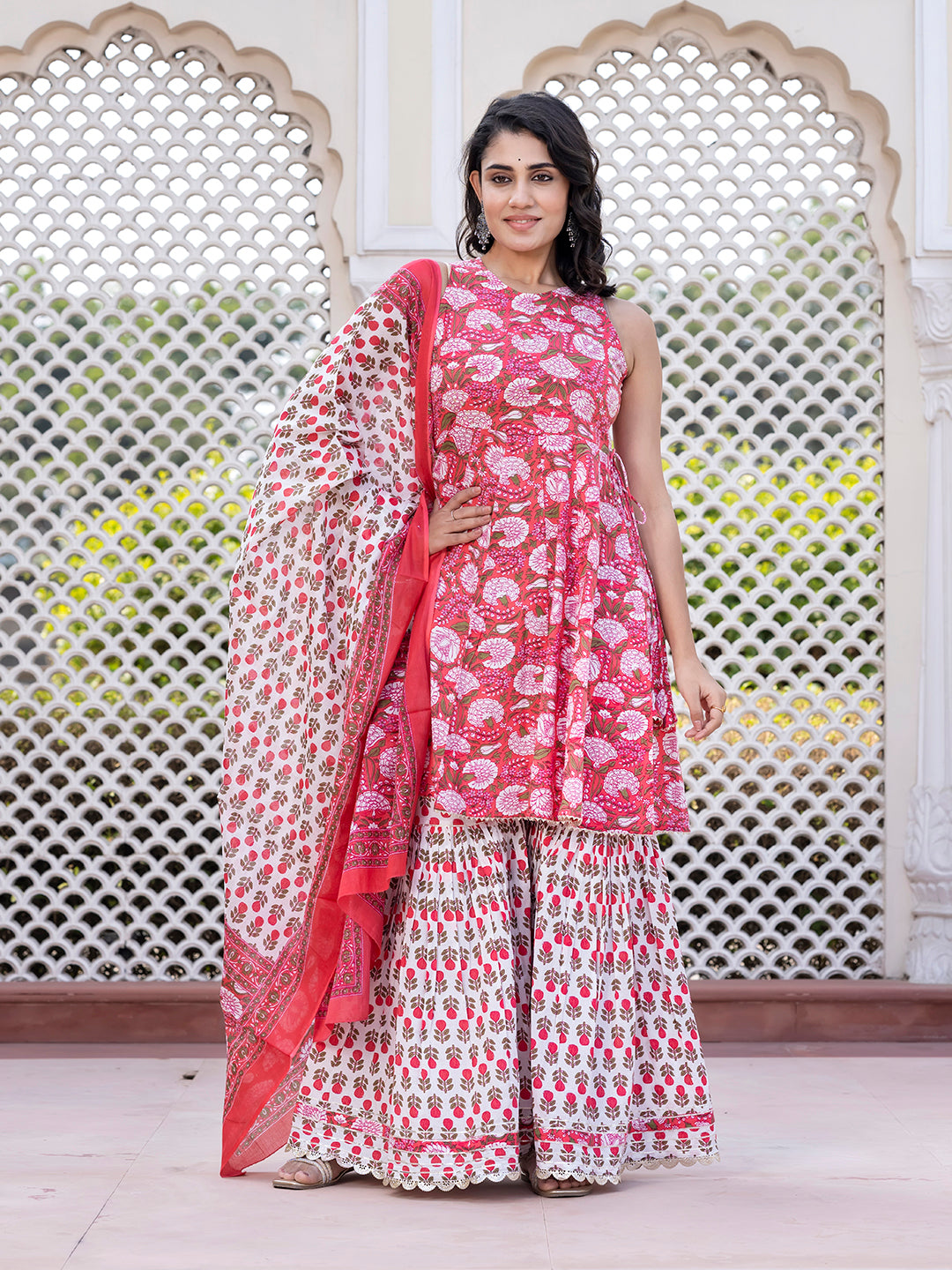 Jaitpuriya Women Pink Floral Print Anarkali Kurta Bottom And Dupatta