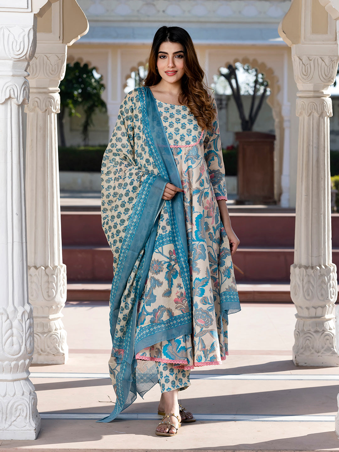 Jaitpuriya Women Cream Floral Print Anarkali Kurta Set with Dupatta