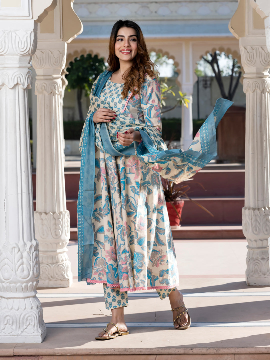 Jaitpuriya Women Cream Floral Print Anarkali Kurta Set with Dupatta