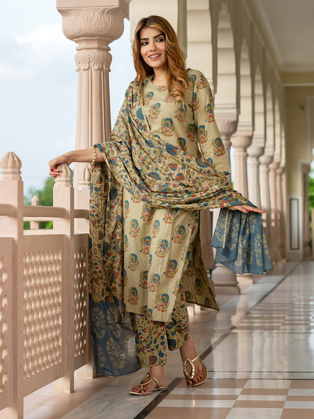 Jaitpuriya Women Green And orange Pure Cotton Straight Kurta Bottom Dupatta set