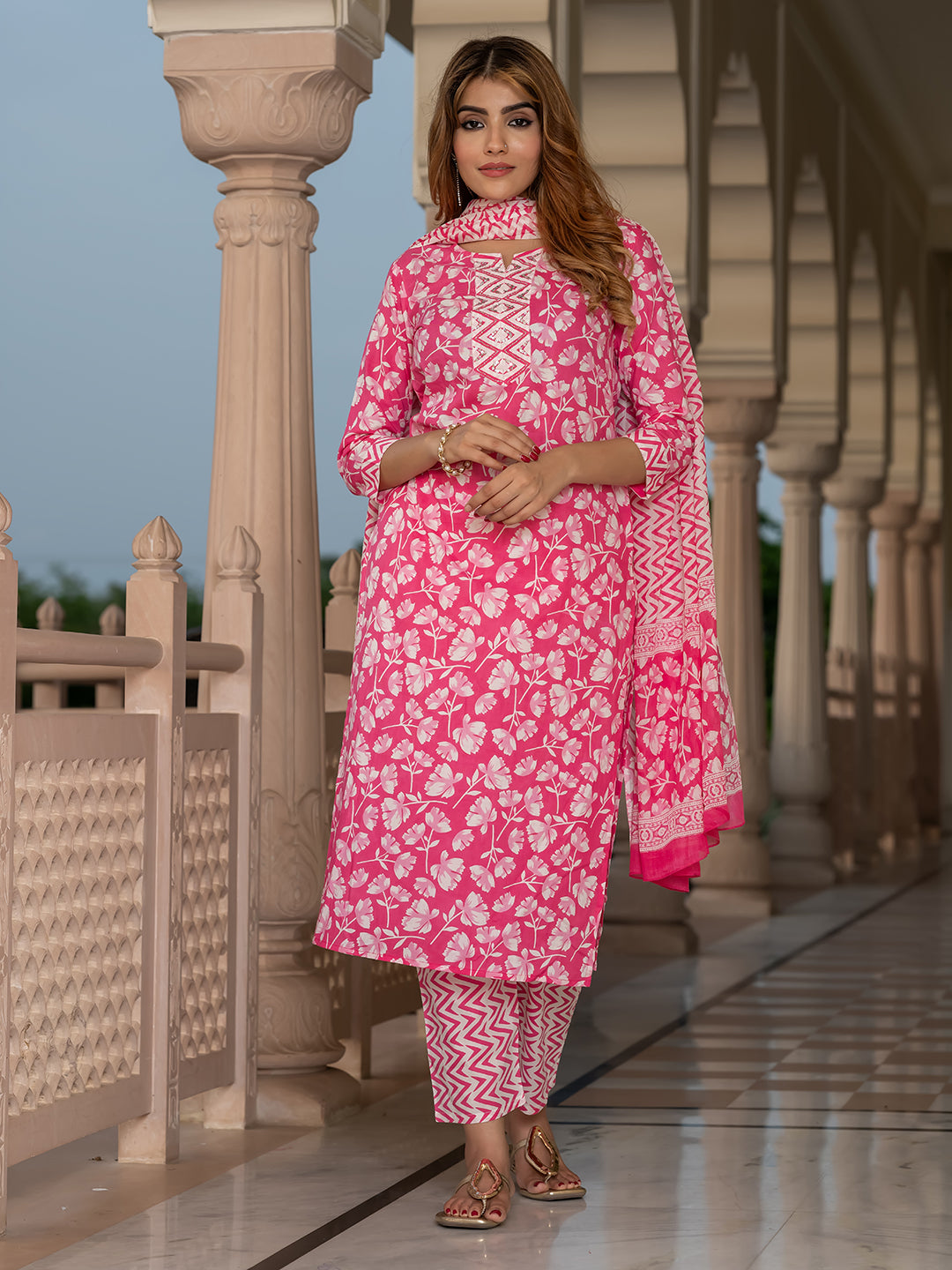 Jaitpuriya Women Pink And White Pure Cotton Straight Kurta Bottom Dupatta set