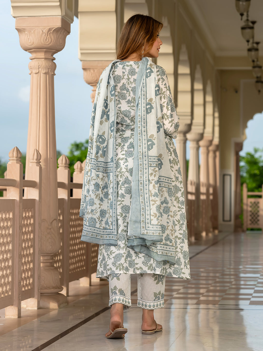 Jaitpuriya Women Grey Pure Cotton A-Line Kurta Bottom Dupatta set