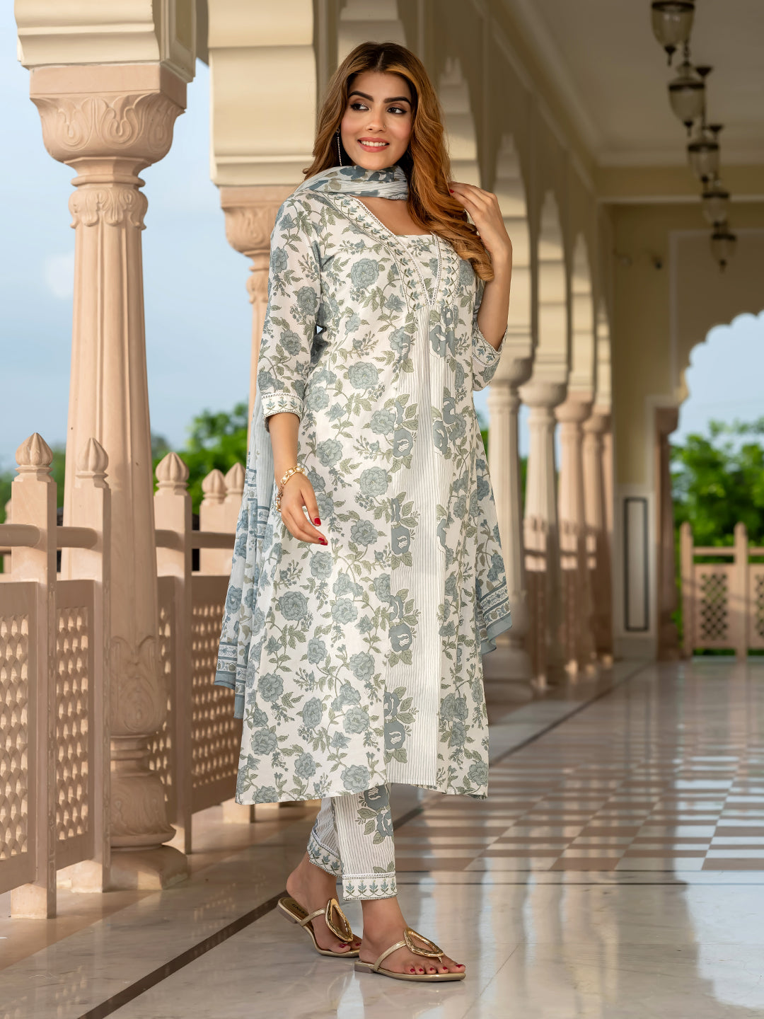 Jaitpuriya Women Grey Pure Cotton A-Line Kurta Bottom Dupatta set