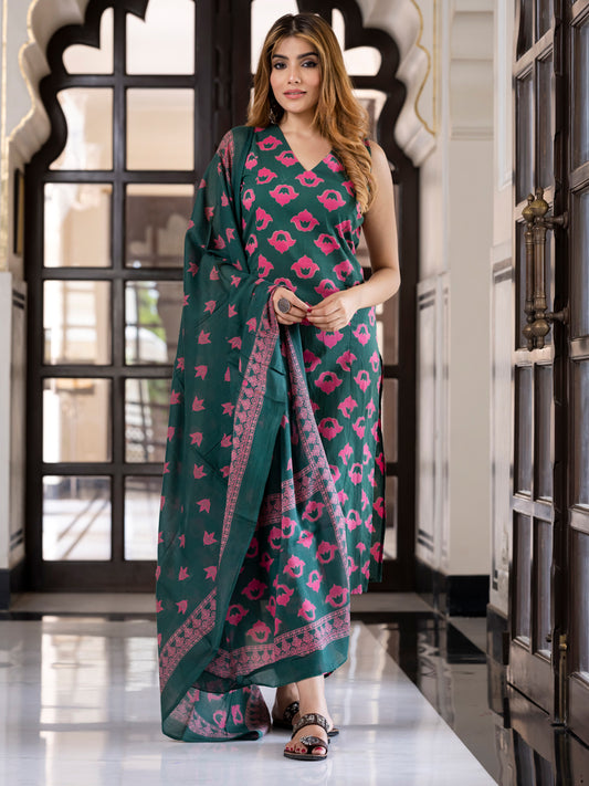 Jaitpuriya Women Dark Green Pure Cotton Straight Kurta Bottom Dupatta set