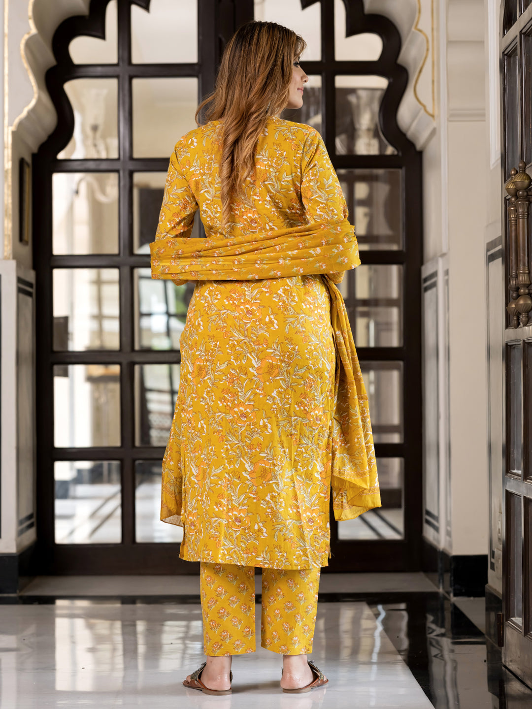 Jaitpuriya Women Yellow Pure Cotton Straight Kurta Bottom Dupatta set