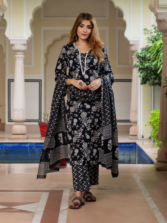 Jaitpuriya Women Black Pure Cotton Straight Kurta Bottom Dupatta set
