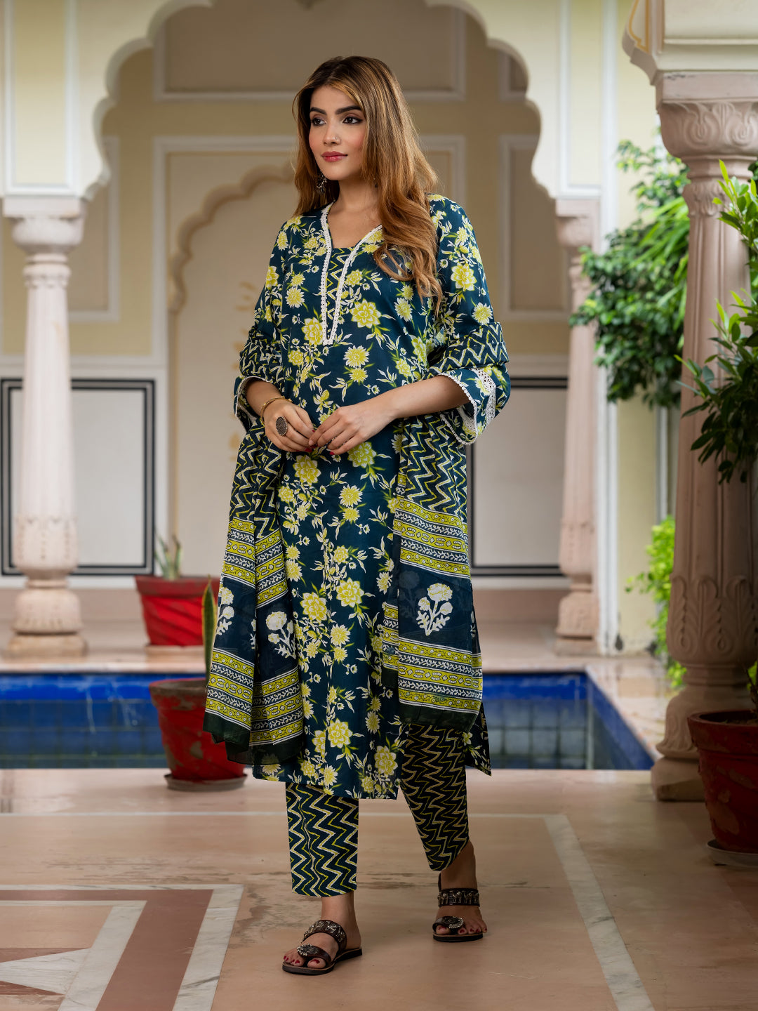 Jaitpuriya Women Teal Blue Pure Cotton Straight Kurta bottom Dupatta set