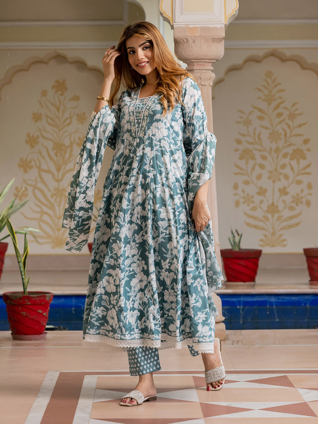 Jaitpuriya Women Green Pure Cotton Anarkali Kurta Bottom Dupatta set