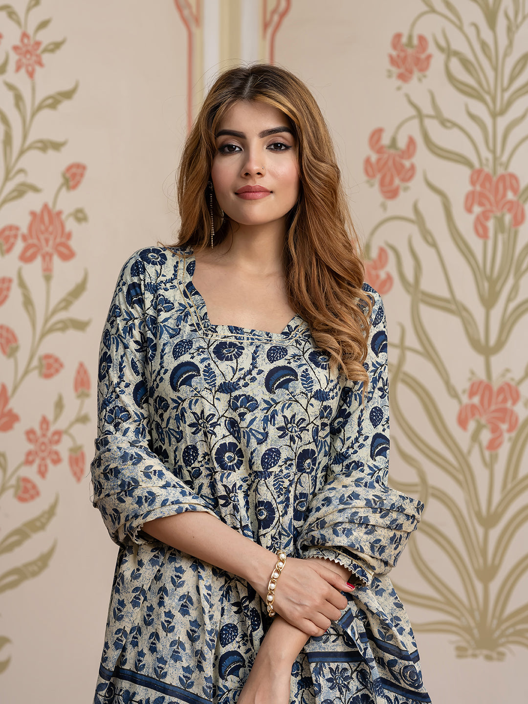 Jaitpuriya Women Cream Pure Cotton Anarkali Kurta Bottom Dupatta set