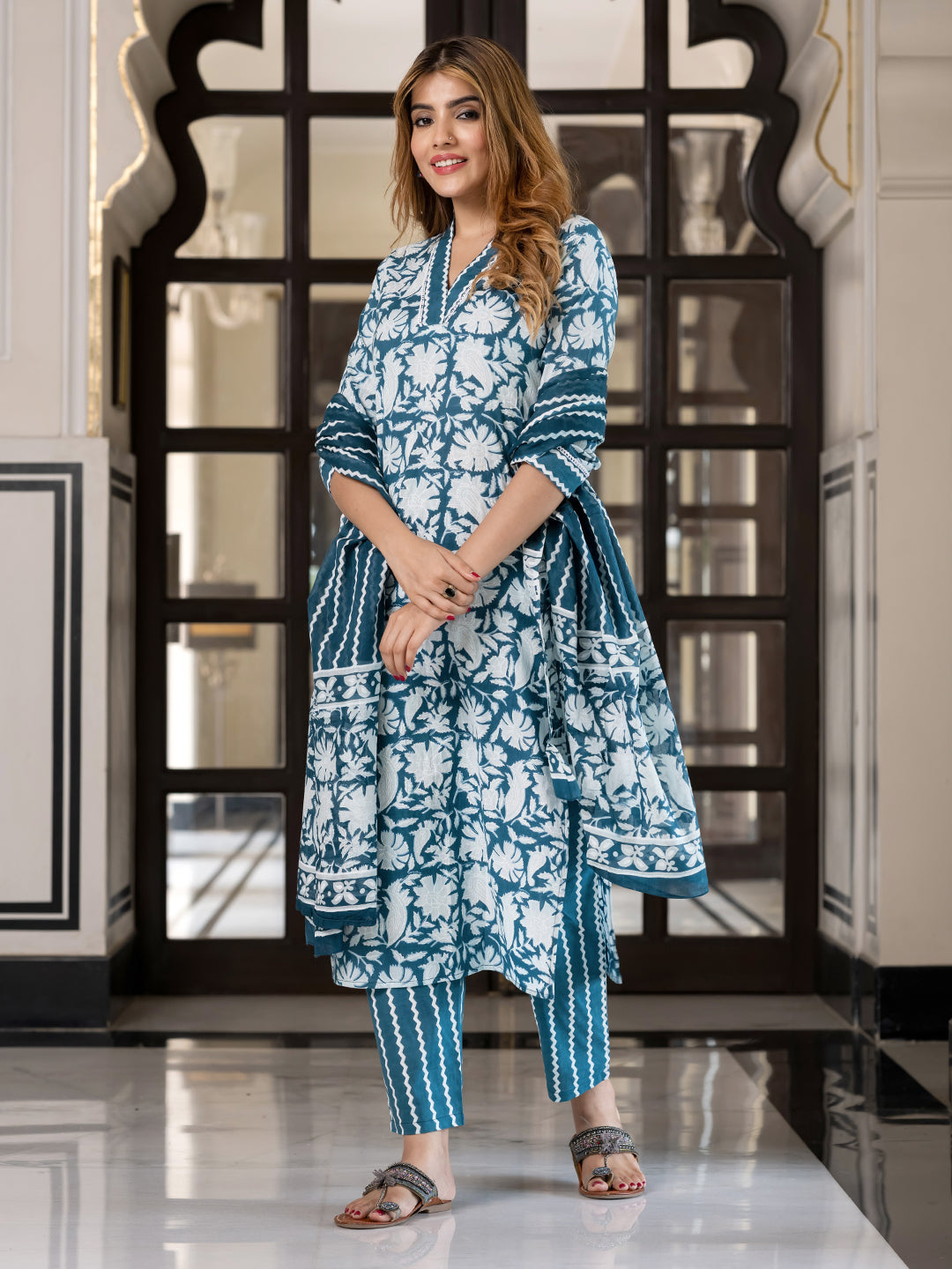 Jaitpuriya Women Teal Blue And Off White Pure Cotton Straight Kurta Bottom Dupatta set