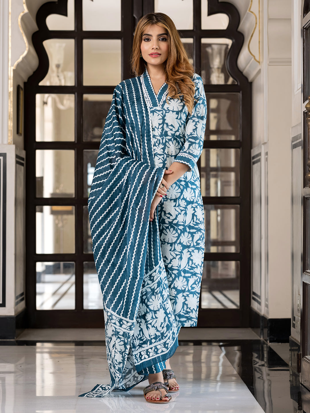 Jaitpuriya Women Teal Blue And Off White Pure Cotton Straight Kurta Bottom Dupatta set