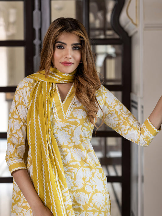 Jaitpuriya Women Mustard And Off White Pure Cotton Straight Kurta Bottom Dupatta set