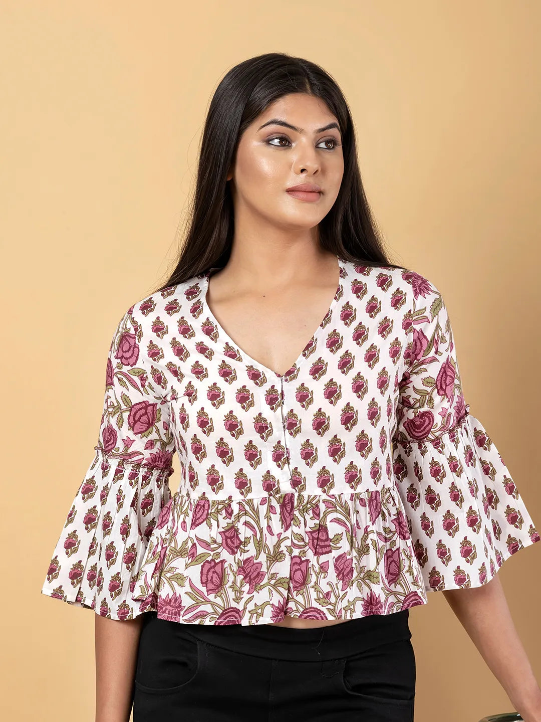 Jaitpuriya Women White Cotton Crop Top