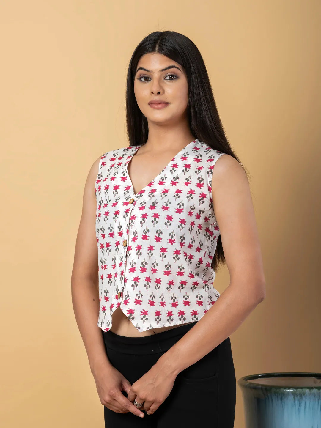 Jaitpuriya Women White Cotton Vest Top