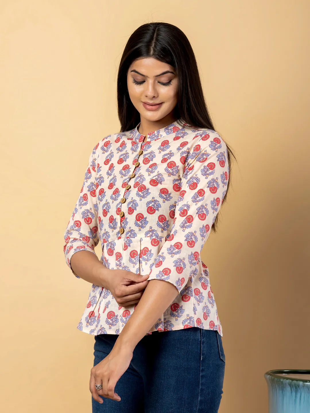 Jaitpuriya Women Cream Cotton Ragular Top