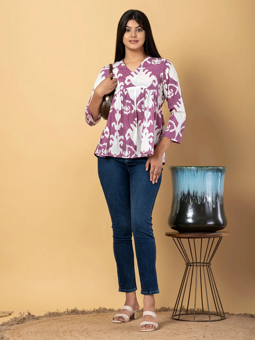 Jaitpuriya Women Mauve And White Cotton Peplum Top