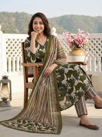 Jaitpuriya Green And Baige Pure Cotton A-line angrakha Kurta Set