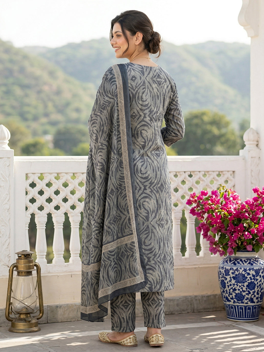 Jaitpuriya Grey Pure Cotton Straight Regular Kurta Set