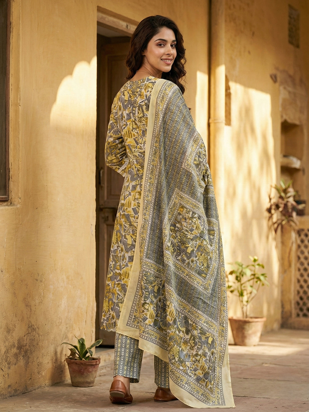 Jaitpuriya Grey And Yellow Pure Cotton Straight Regular Kurta Set