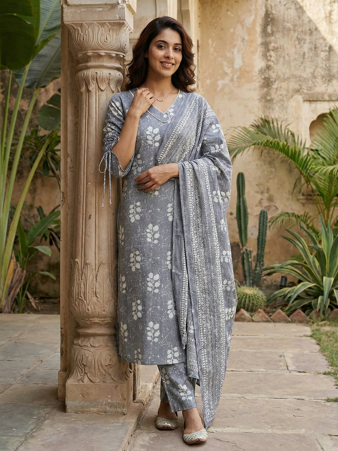 Jaitpuriya Grey Pure Cotton Straight Regular Kurta Set